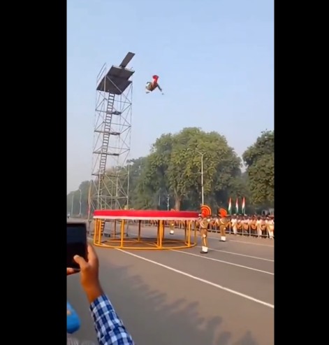 OMG! This Trampoline Performer Had The Most Unfortunate Accident…Shake It Off Bro.