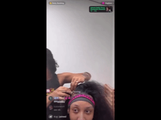 Damn! A Hair Stylist Got Attacked On Live While Braiding A Clients Hair.
