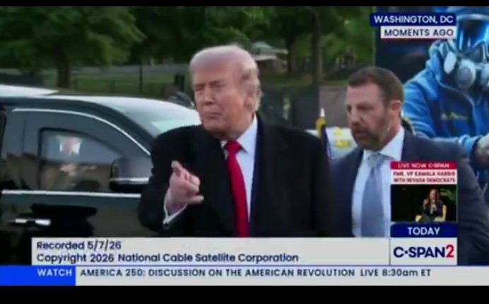 Trump Called A Reporter A B!tch After She Questioned Him About Gas Prices While He Was Speaking About The Newly Painted Lincon Memorial Reflecting Poll.